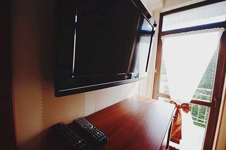 Room 17 of 49