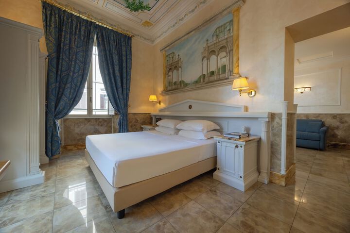 Room 46 of 100