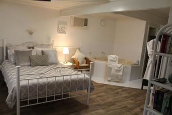 Room 49 of 71