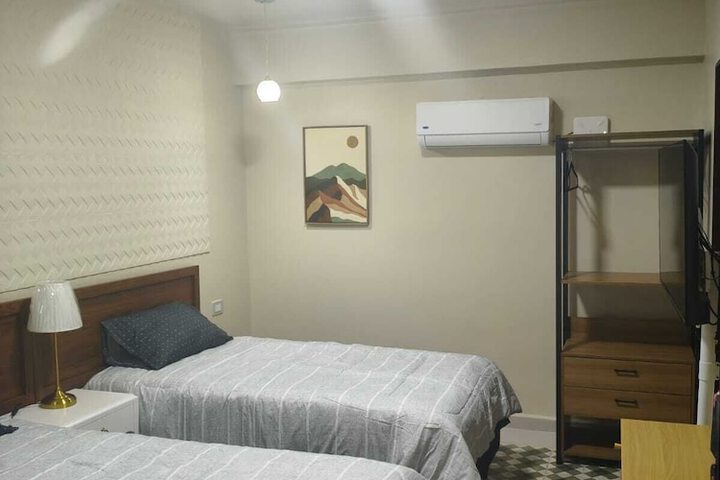 Room 18 of 24
