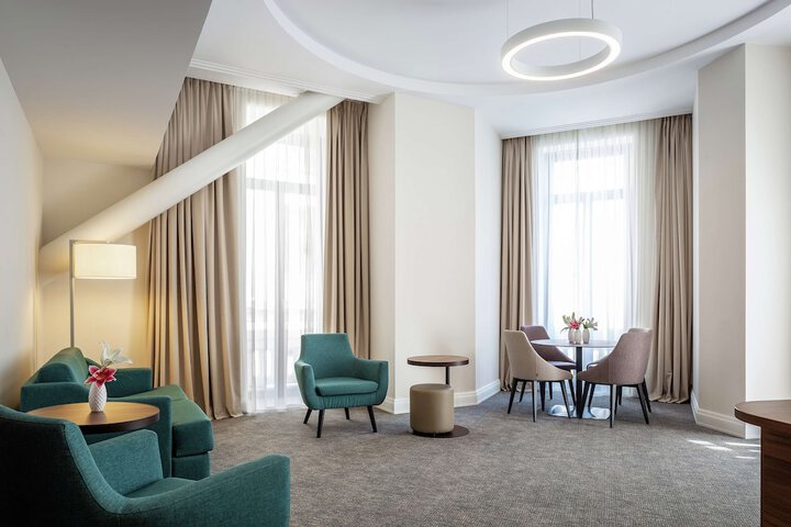 Room 54 of 113