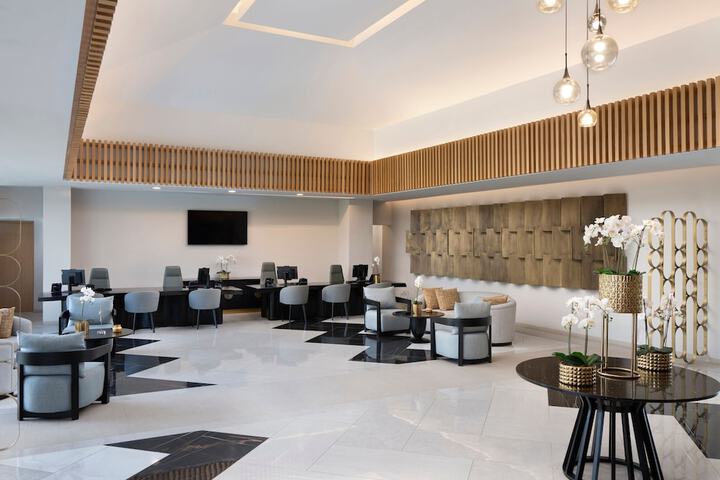 Hotel Interior 3 of 91