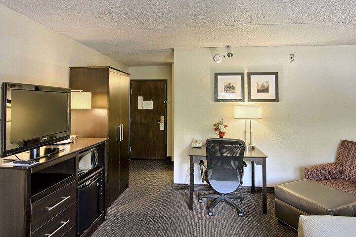 Room 22 of 54