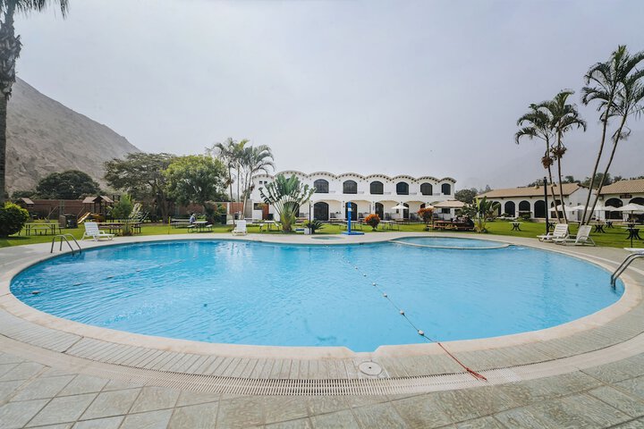 Pool 54 of 63