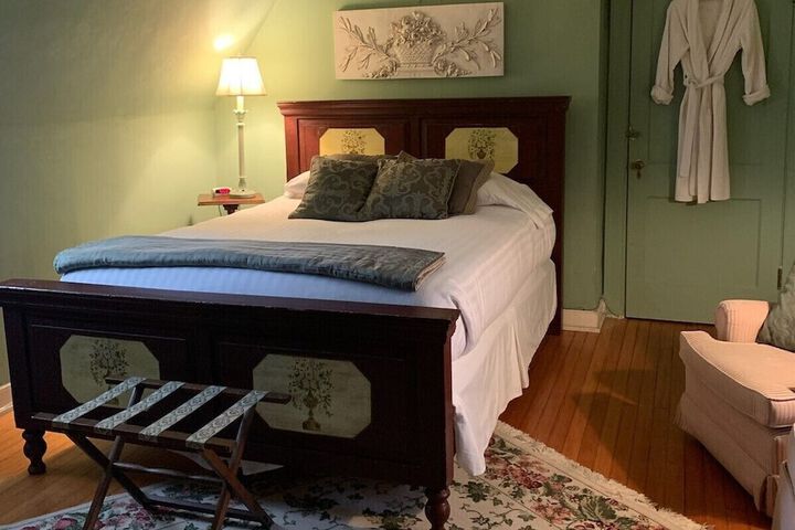 Room 7 of 52