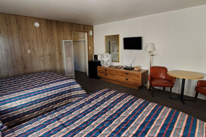 Room 27 of 57