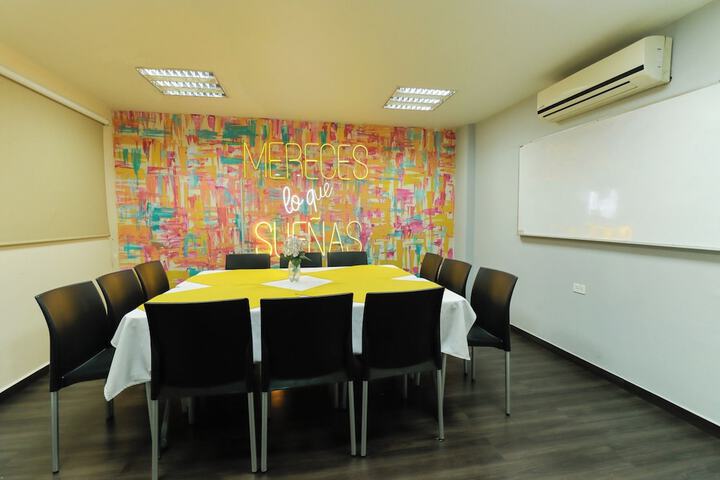 Meeting facility