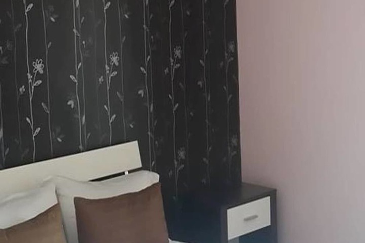 Room 6 of 40