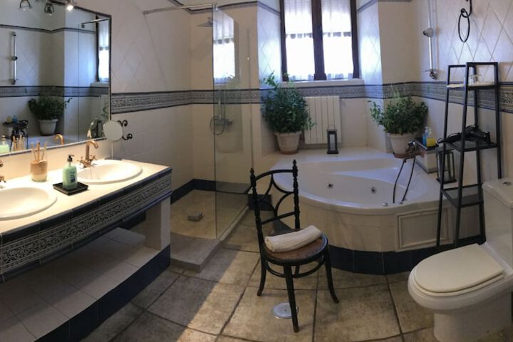 Bath Interior