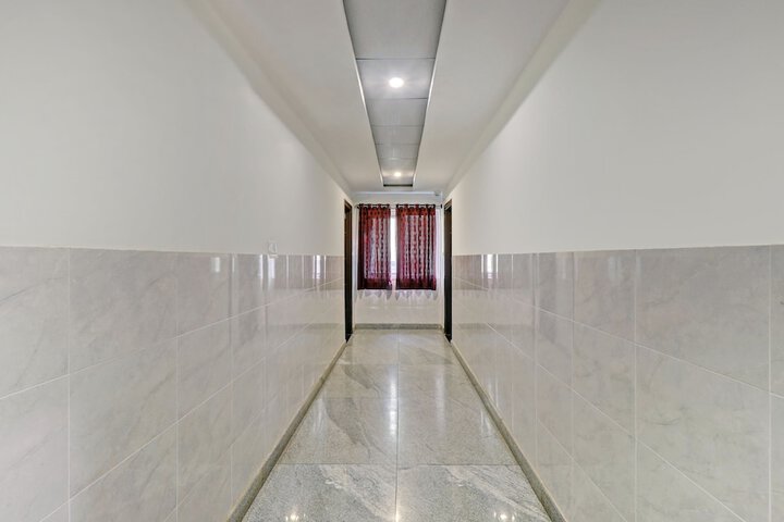Hotel Interior 4 of 42