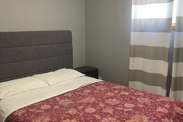 Room 13 of 71