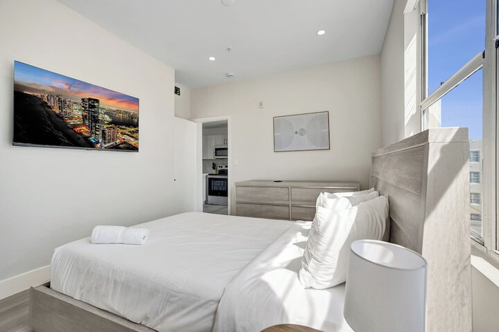 Room 14 of 110