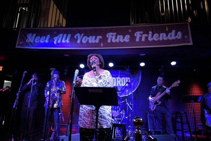 Entertainment 38 of 39