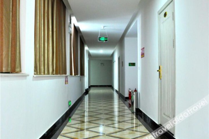 Harbour Impression Chain Hotel Tancheng Tandong Road