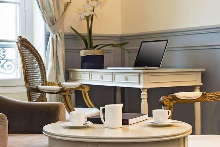 Room amenity