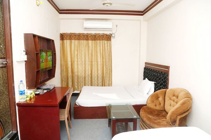 Room 20 of 74