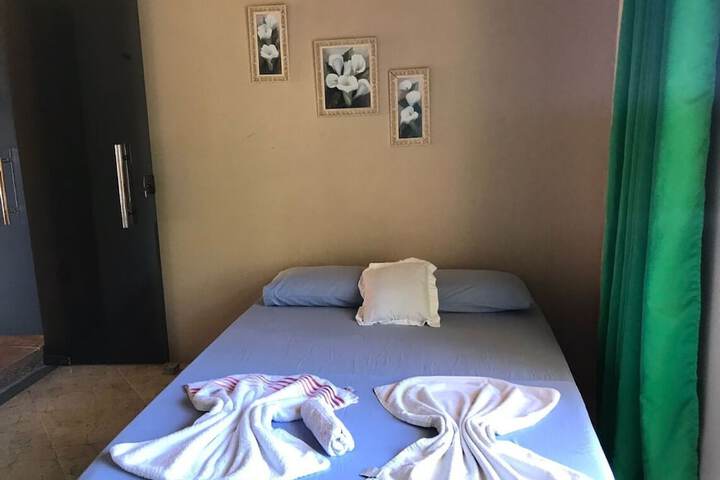 Room 2 of 48