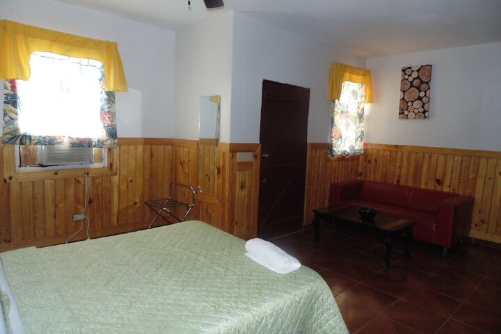 Room 14 of 52