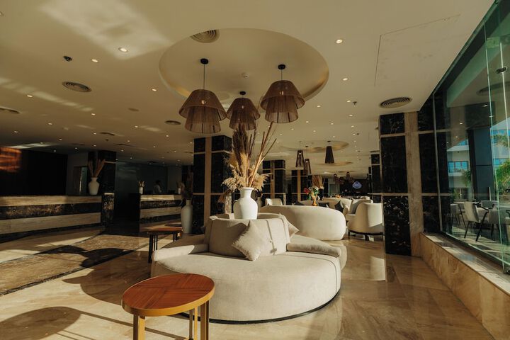 Hotel Interior 6 of 146