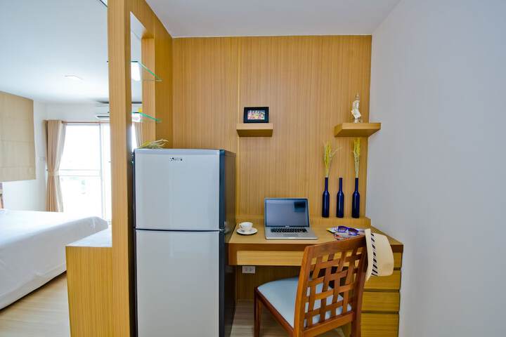 Room 32 of 42