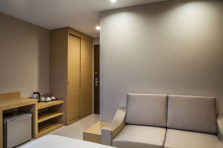 Room 30 of 72
