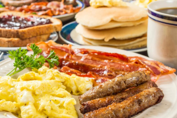 Breakfast meal