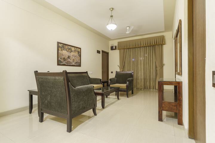 Room 12 of 39