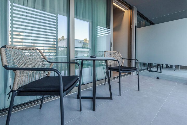 Terrace/Patio 36 of 82