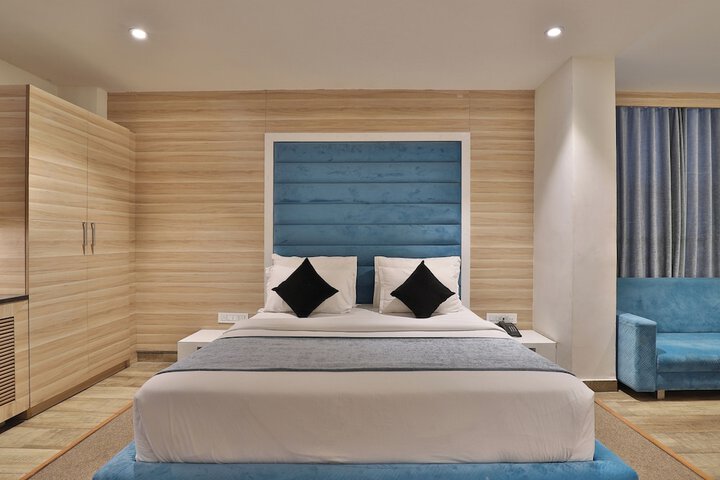 Room 26 of 56