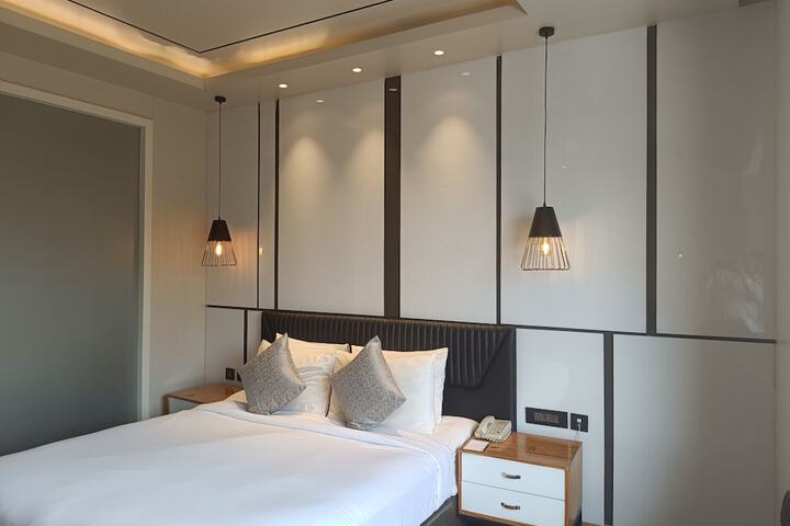 Room 16 of 78