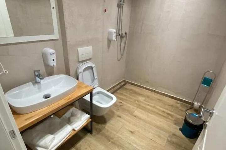 Room 55 of 73