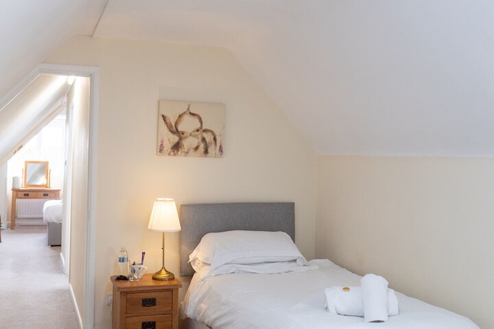 Room 45 of 86