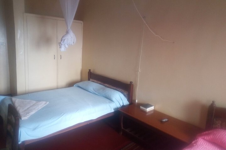 Room 7 of 24