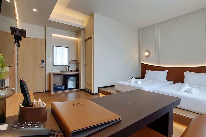 Room 45 of 96