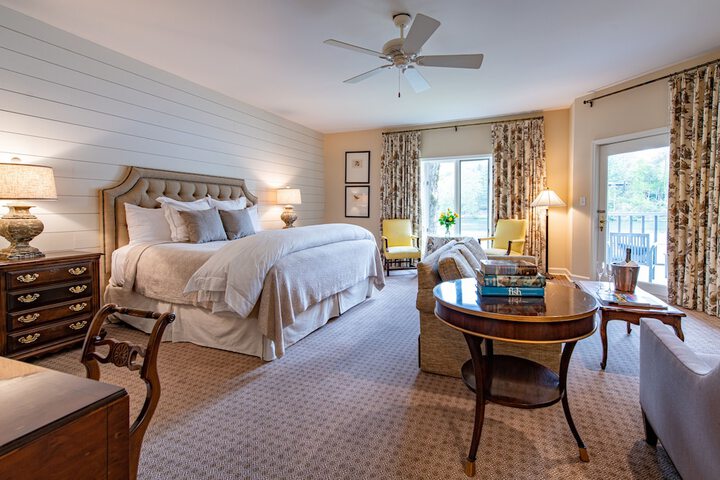Room 21 of 73