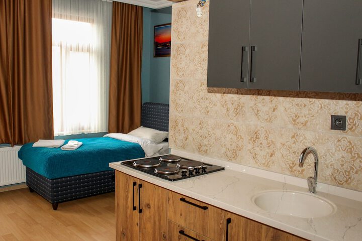 Room 10 of 75