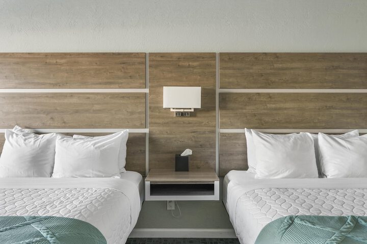 Room 49 of 141