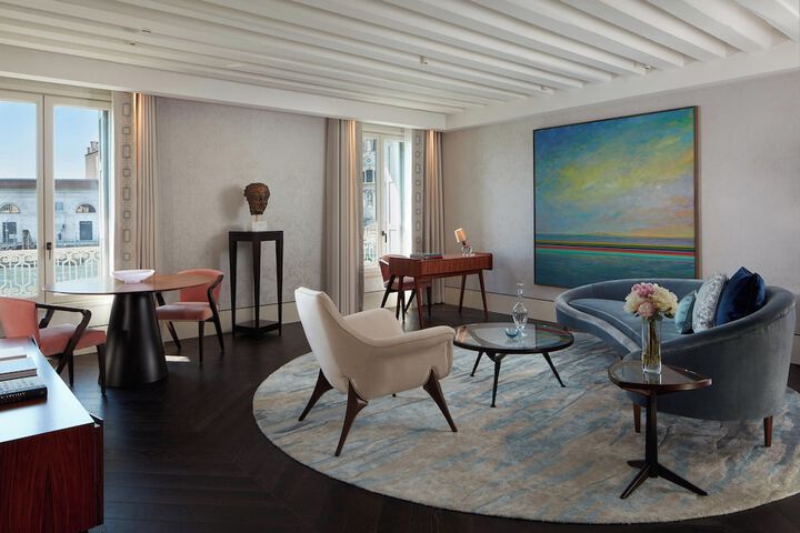 Room 71 of 150