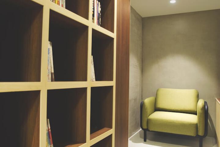Room 6 of 138