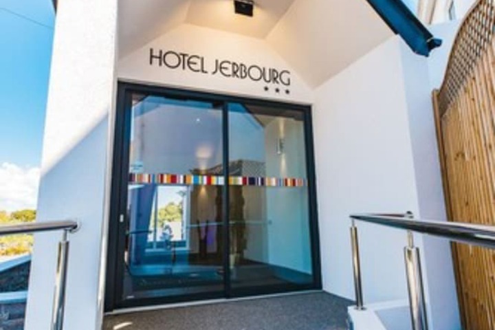 Hotel 58 of 62