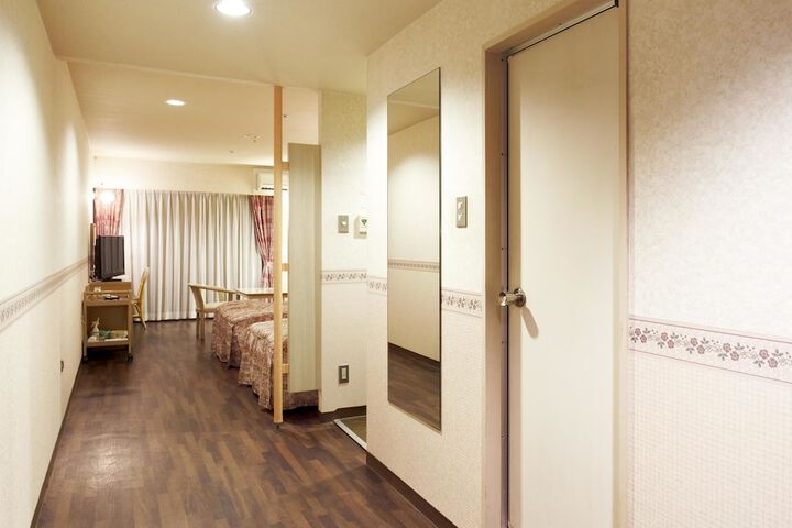 Room 7 of 39