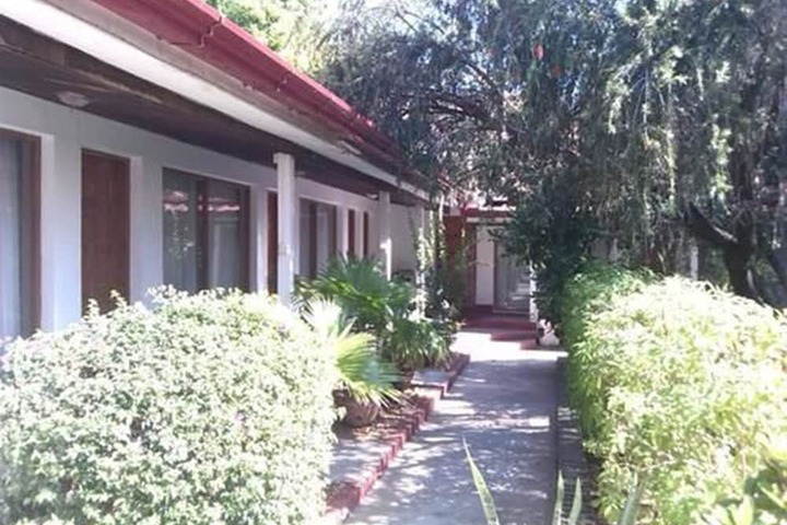 Property Grounds 25 of 32