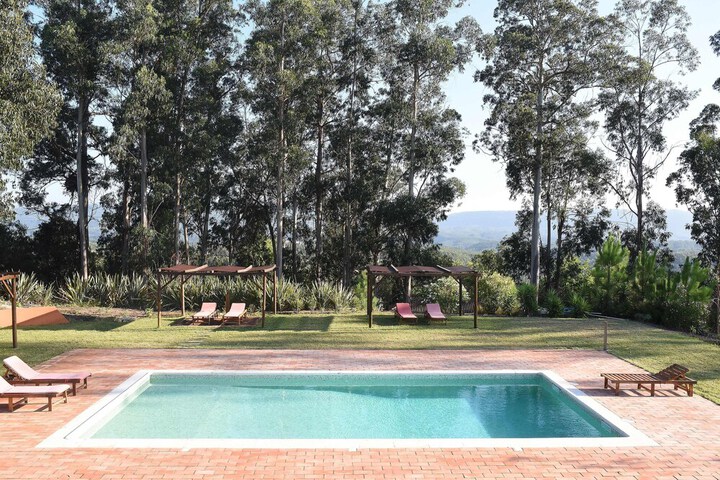 Pool 15 of 37