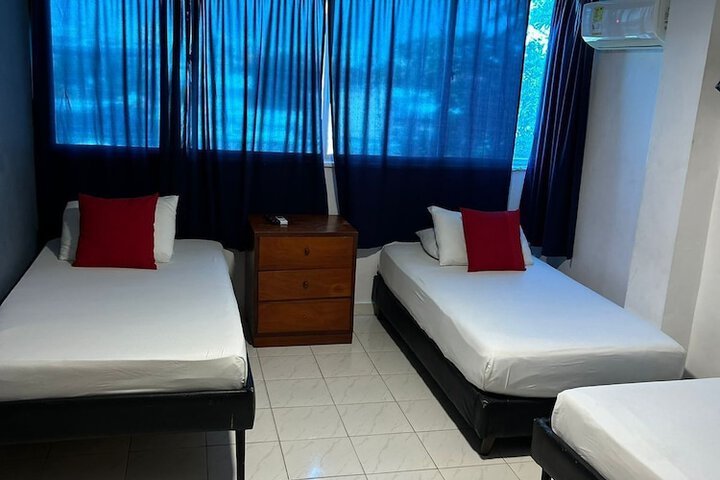 Room 19 of 28