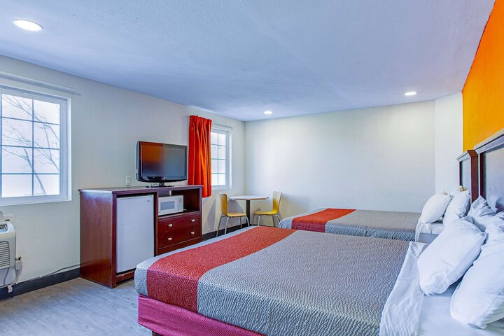 Room 21 of 50