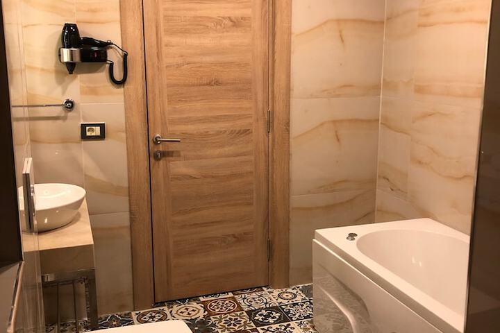 Room 14 of 41