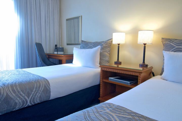 Room 9 of 31