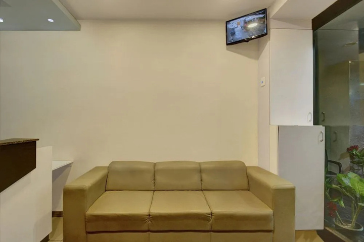 Room 12 of 12