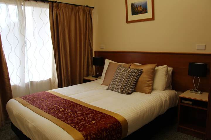 Room 6 of 49