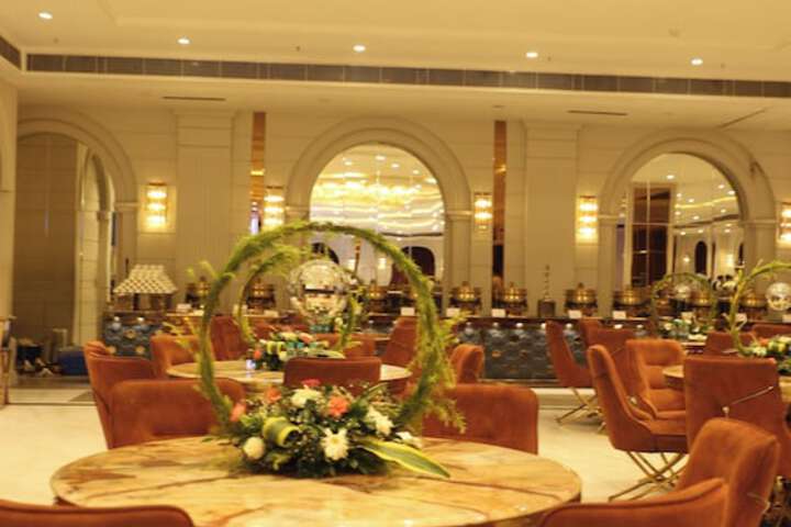Ballroom/Hall 23 of 36